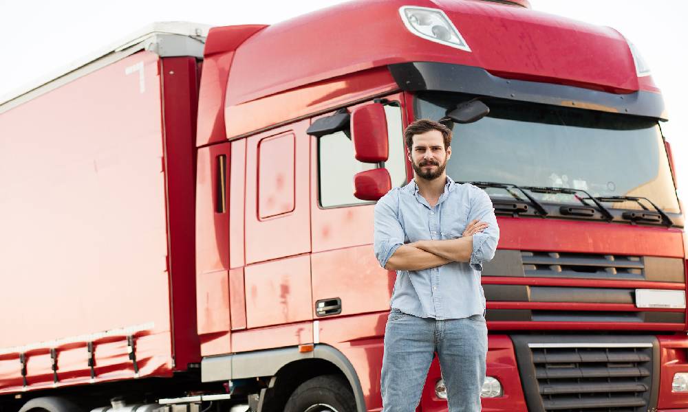 استخدام راننده کامیونت در اصفهان با اپلیکیشن بارنت - بارنت